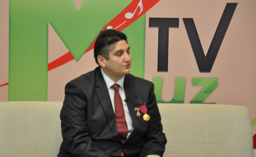 Xalq artisti: “20 yeni mahnı ifa edəcəyəm” 